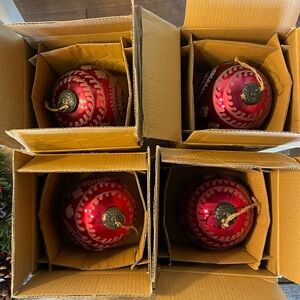 New in Box one LARGE Pottery Barn ETCHED MERCURY GLASS ORNAMENT